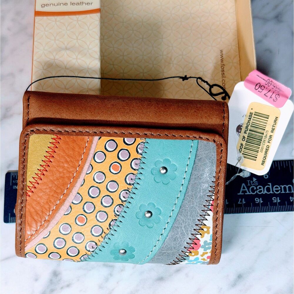 NWT Fossil Popstitch Patchwork Genuine Leather Trifold Wallet